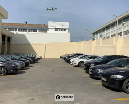 Parking Terminal 1 Lisboa imagen 2