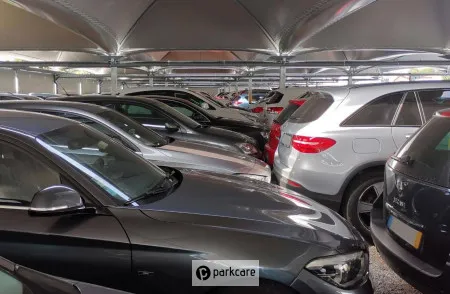 Parking Low Cost Oporto imagen 1