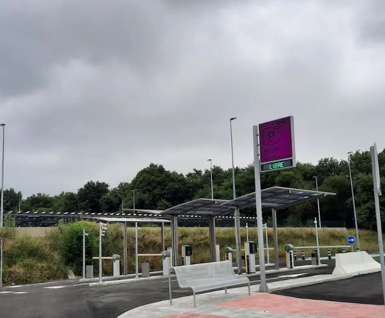Parking Bajo Coste Aeropuerto Bilbao